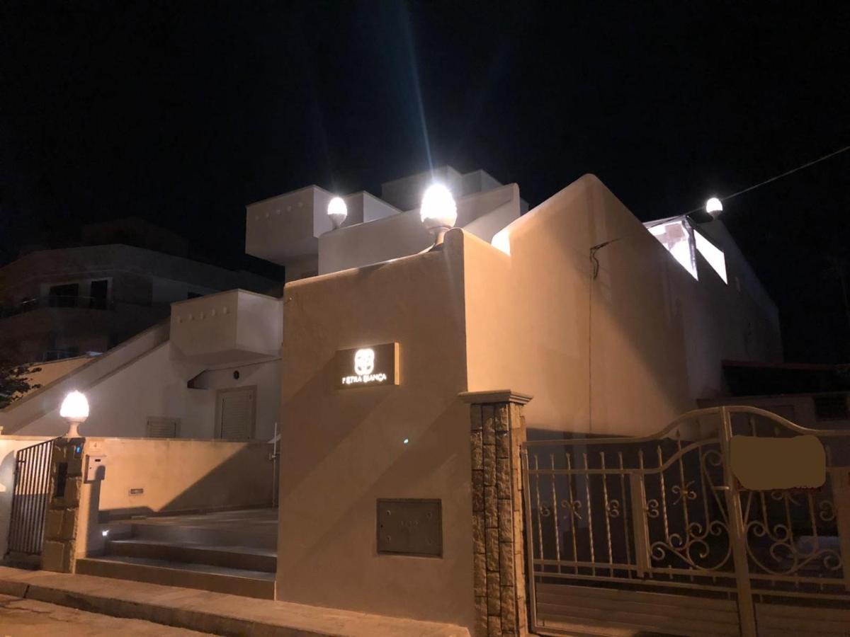 Petra Bianca Bed & Breakfast Torre San Giovanni Ugento Exterior photo