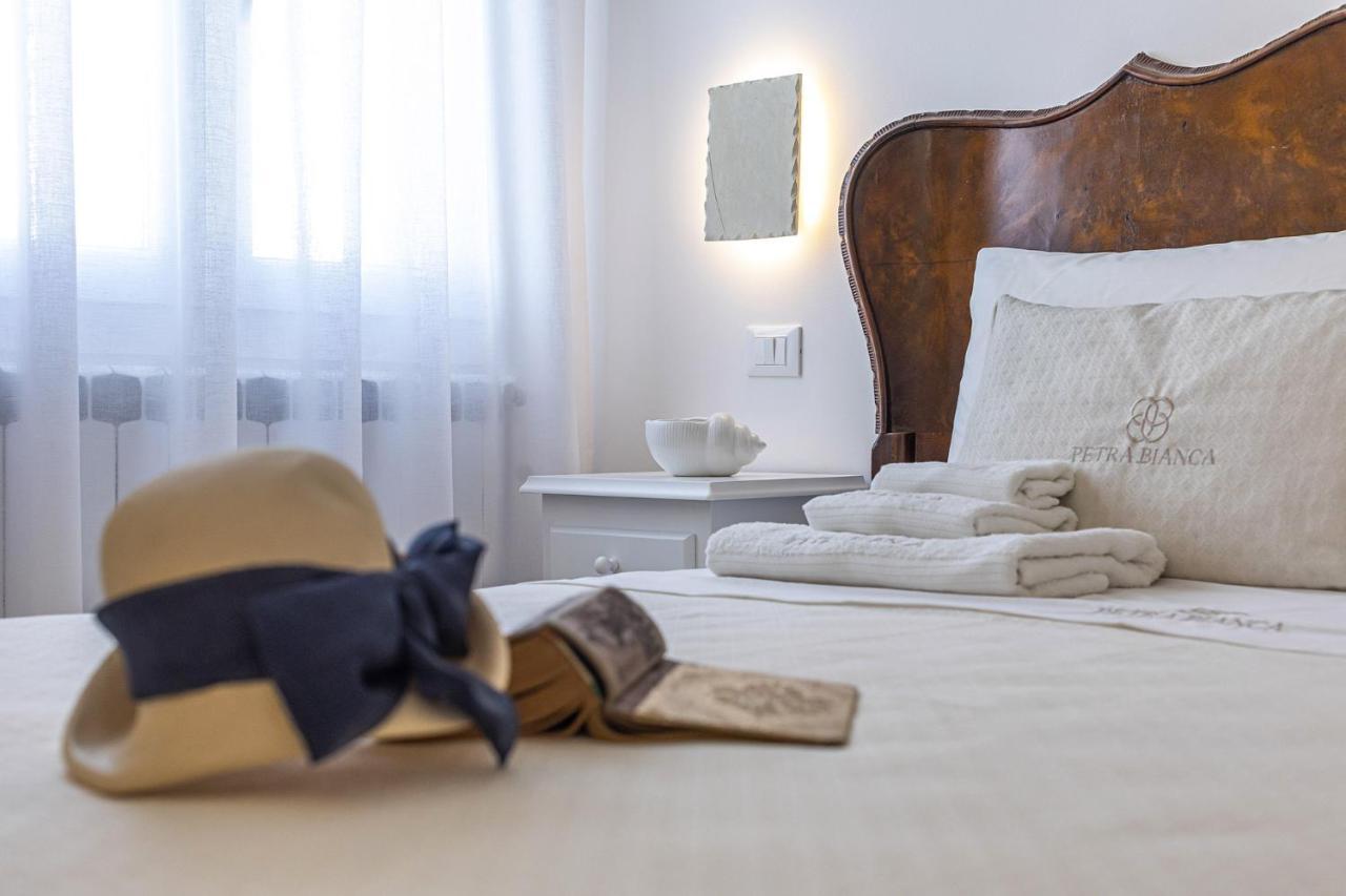Petra Bianca Bed & Breakfast Torre San Giovanni Ugento Exterior photo