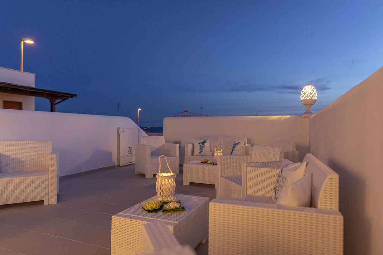Petra Bianca Bed & Breakfast Torre San Giovanni Ugento Exterior photo